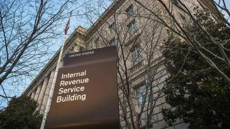 IRS Direct Deposit Relief Payment: What We Know – What Reddit is Saying